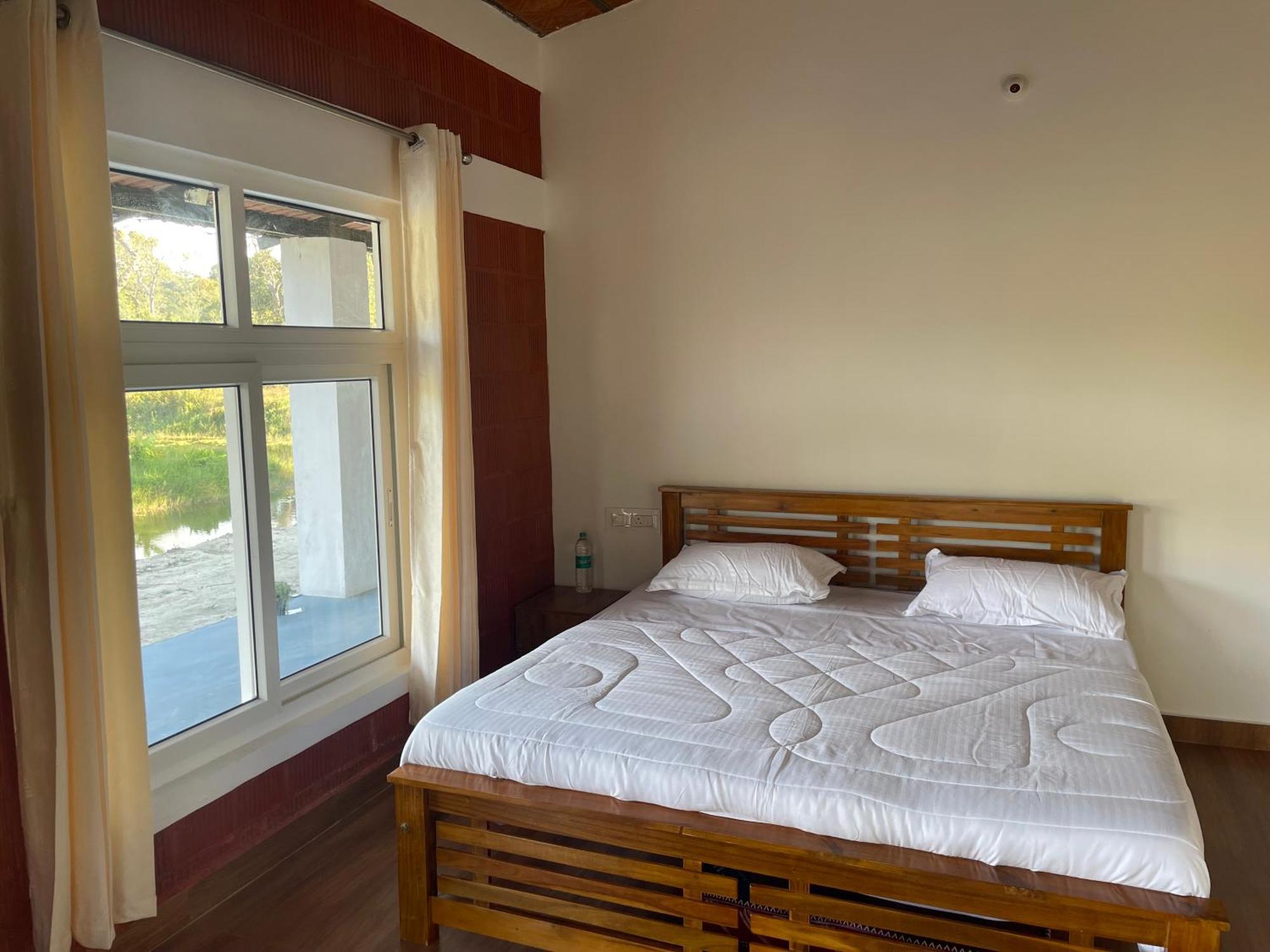 Lake Ripples - Farmstay & Camping Ponnampet Kültér fotó